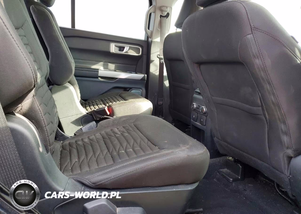 2021 Ford Explorer Xlt VIN:1FMSK8DH1MGC38546 - 10