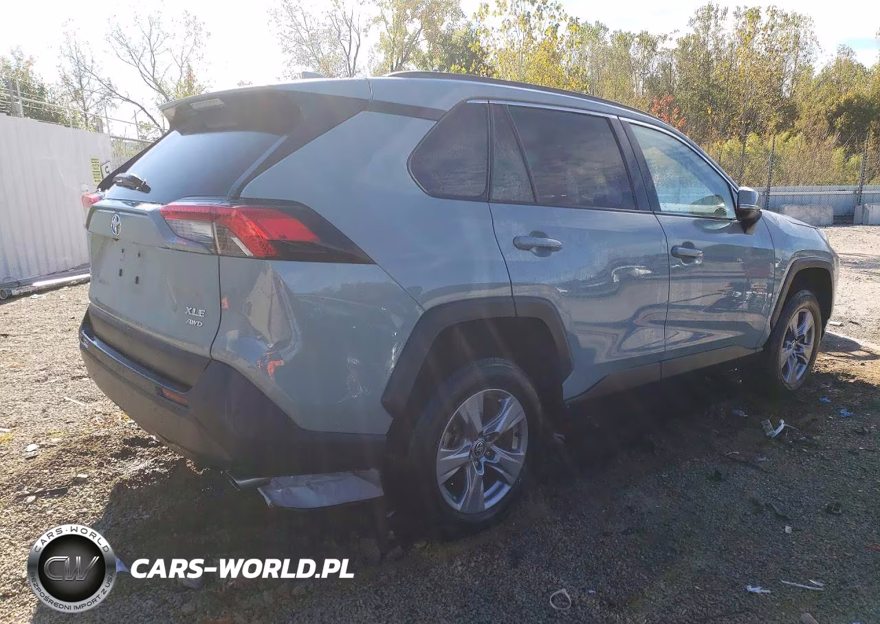 2022 Toyota Rav4 Xle VIN:2T3P1RFV2NW281529 - 3