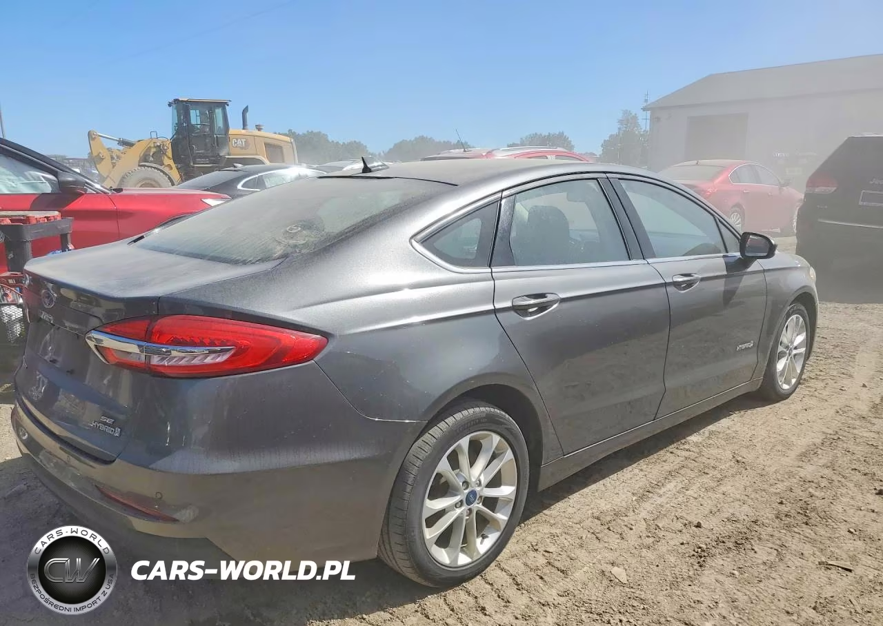 2019 Ford Fusion Se VIN:3FA6P0LU8KR119170 - 3