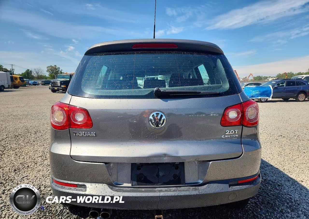 2011 Volkswagen Tiguan S VIN:WVGBV7AX6BW535263 - 6