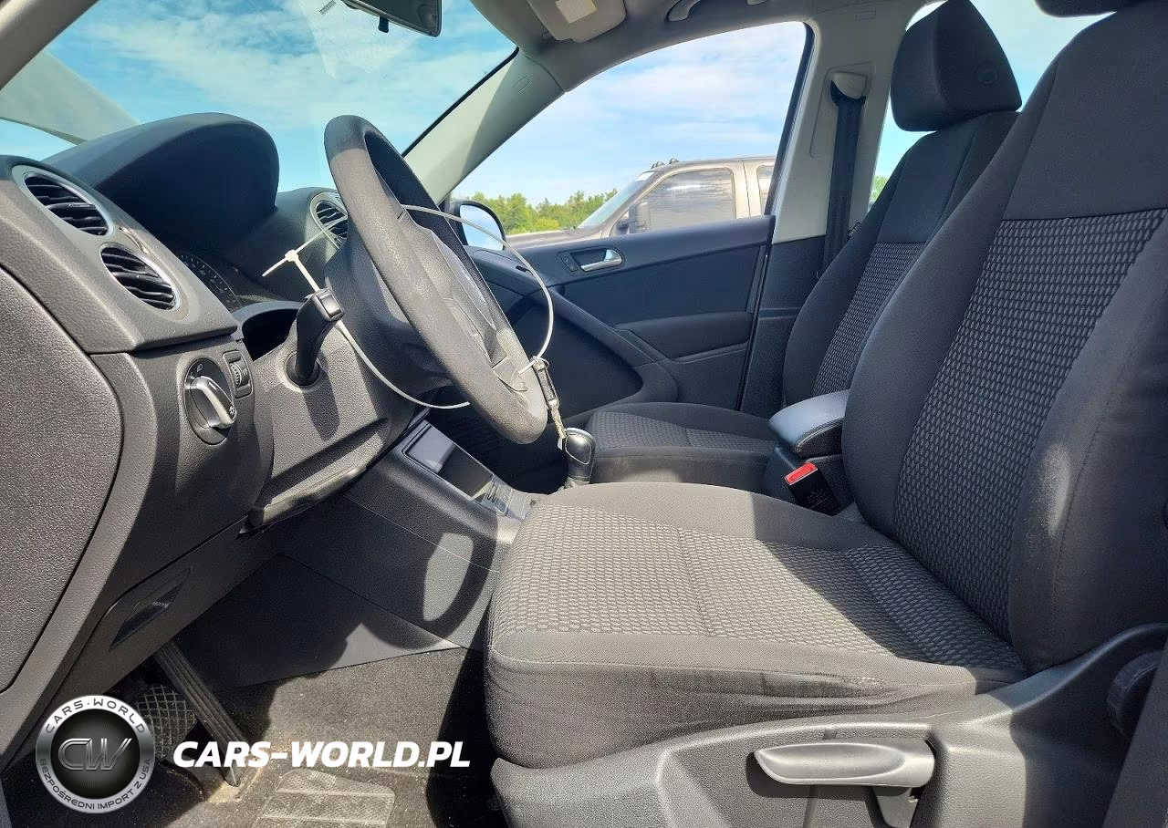2011 Volkswagen Tiguan S VIN:WVGBV7AX6BW535263 - 7