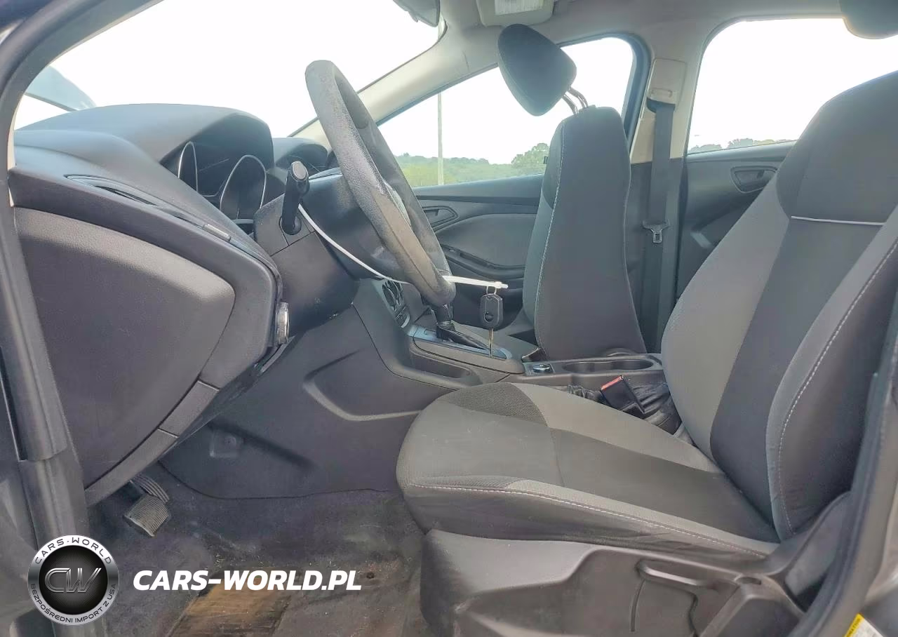 2012 Ford Focus S VIN:1FAHP3E29CL328875 - 7