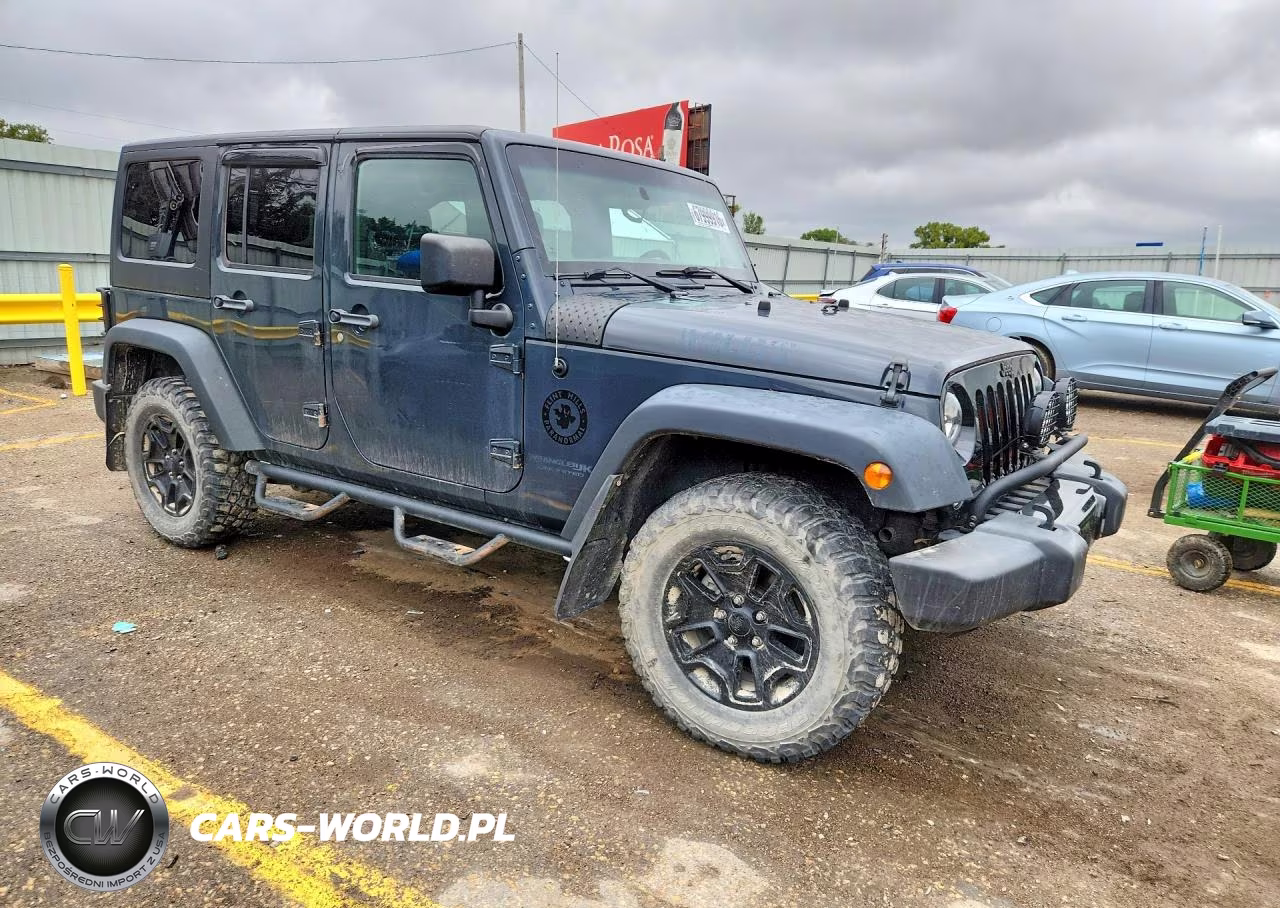 2018 Jeep Wrangler Unlimited Sport VIN:1C4BJWDG2JL851359 - 4