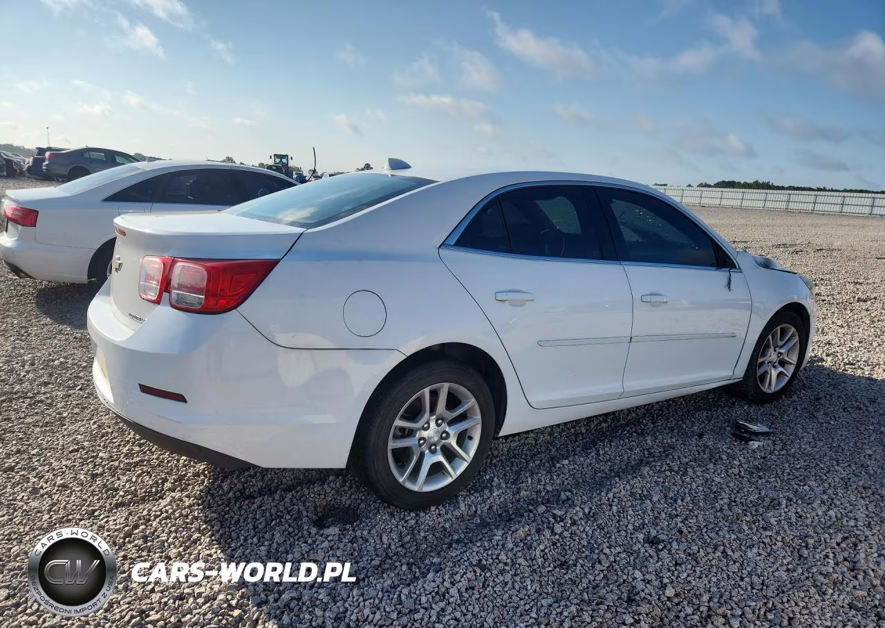 2014 Chevrolet Malibu 1Lt VIN:1G11C5SL8EU122940 - 3