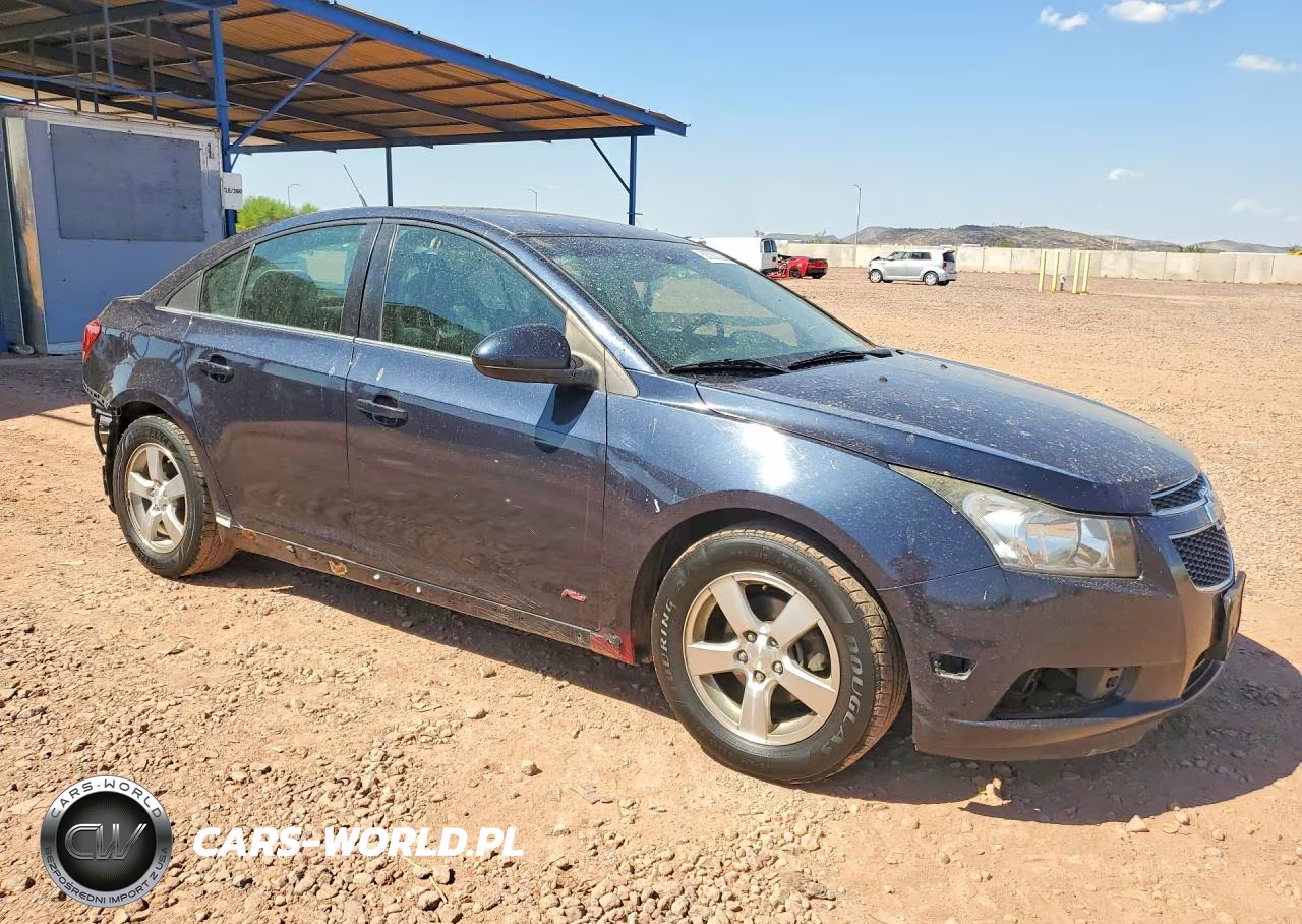 2014 Chevrolet Cruze Lt VIN:1G1PC5SB5E7277607 - 4