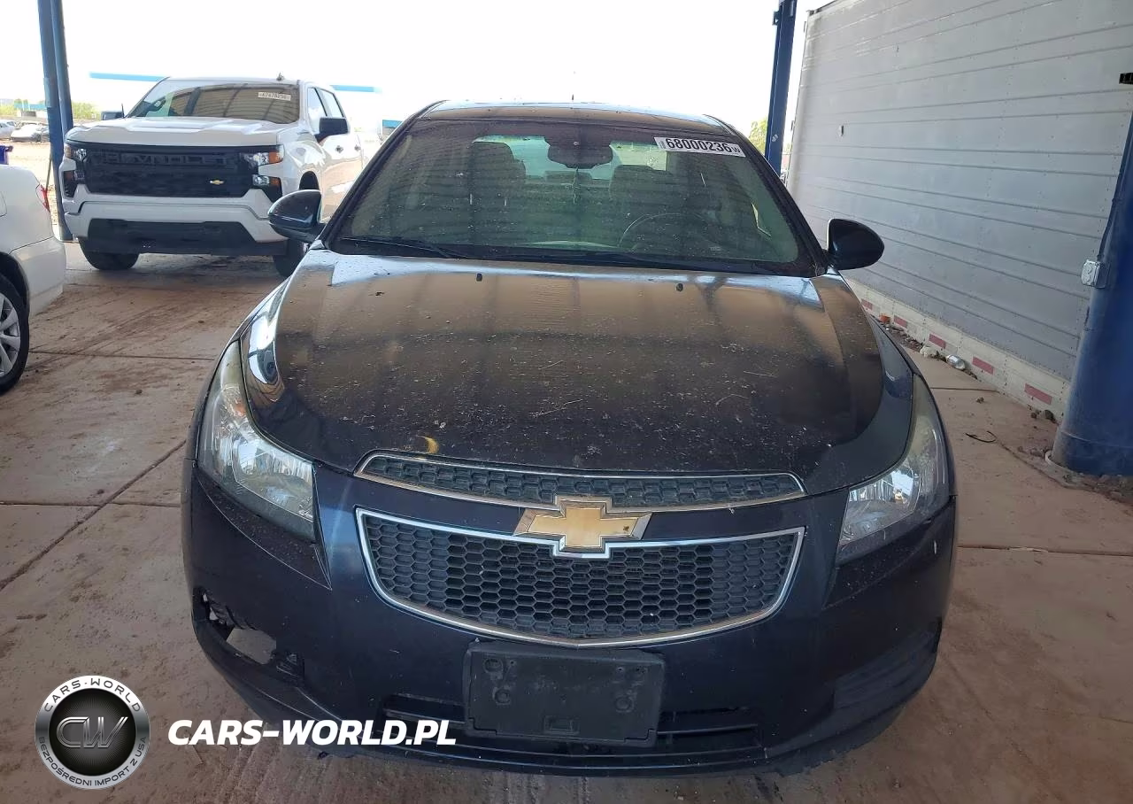2014 Chevrolet Cruze Lt VIN:1G1PC5SB5E7277607 - 5