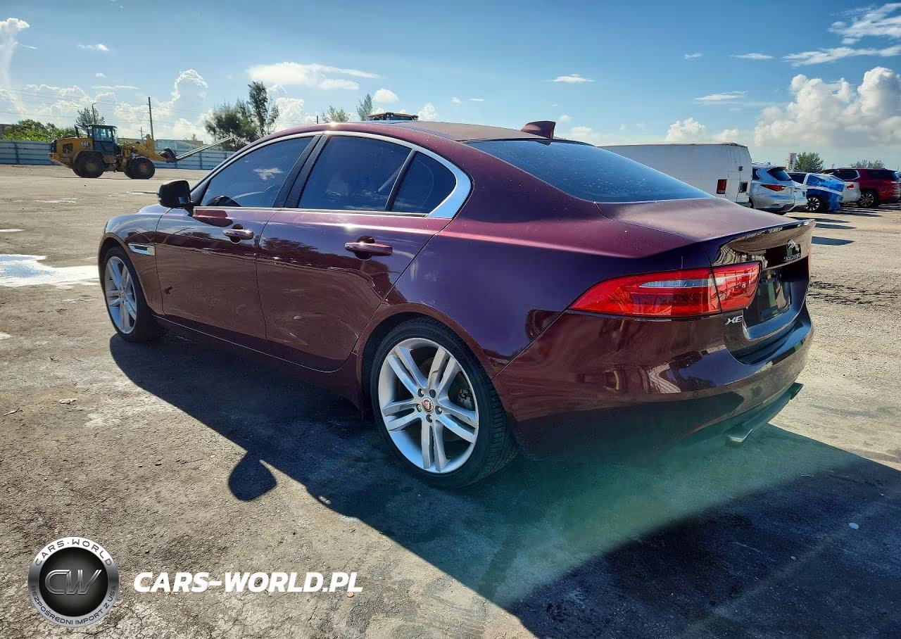 2017 Jaguar Xe VIN:SAJAJ4BV1HCP10246 - 2