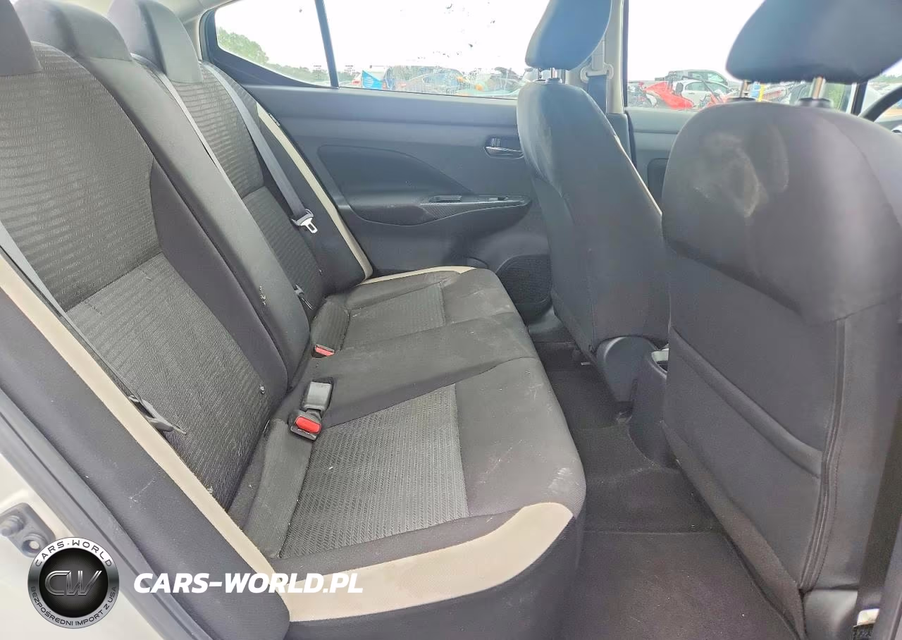 2022 Nissan Versa Sv VIN:3N1CN8EV8NL846391 - 10
