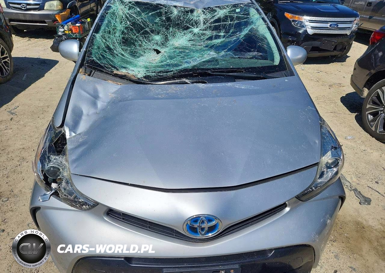 2017 Toyota Prius V Three VIN:JTDZN3EU7HJ061812 - 12