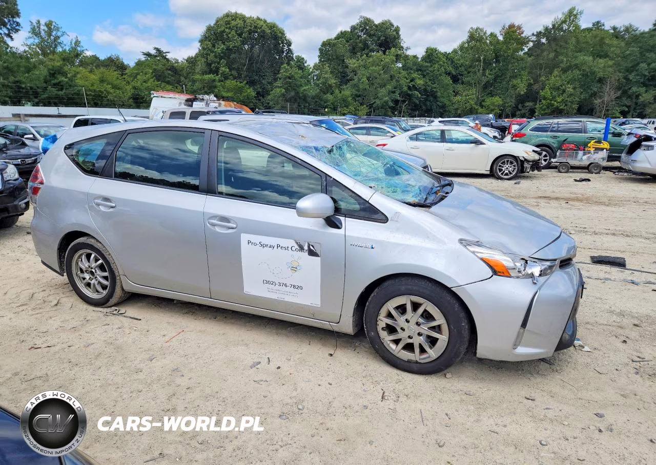 2017 Toyota Prius V Three VIN:JTDZN3EU7HJ061812 - 4