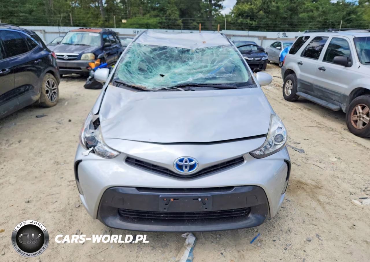 2017 Toyota Prius V Three VIN:JTDZN3EU7HJ061812 - 5