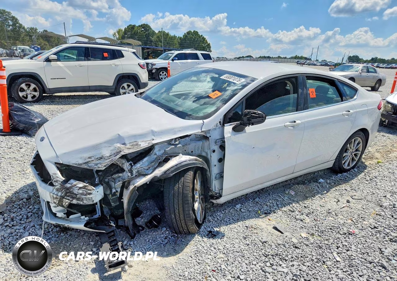 2017 Ford Fusion Se VIN:3FA6P0H76HR355652 - 1