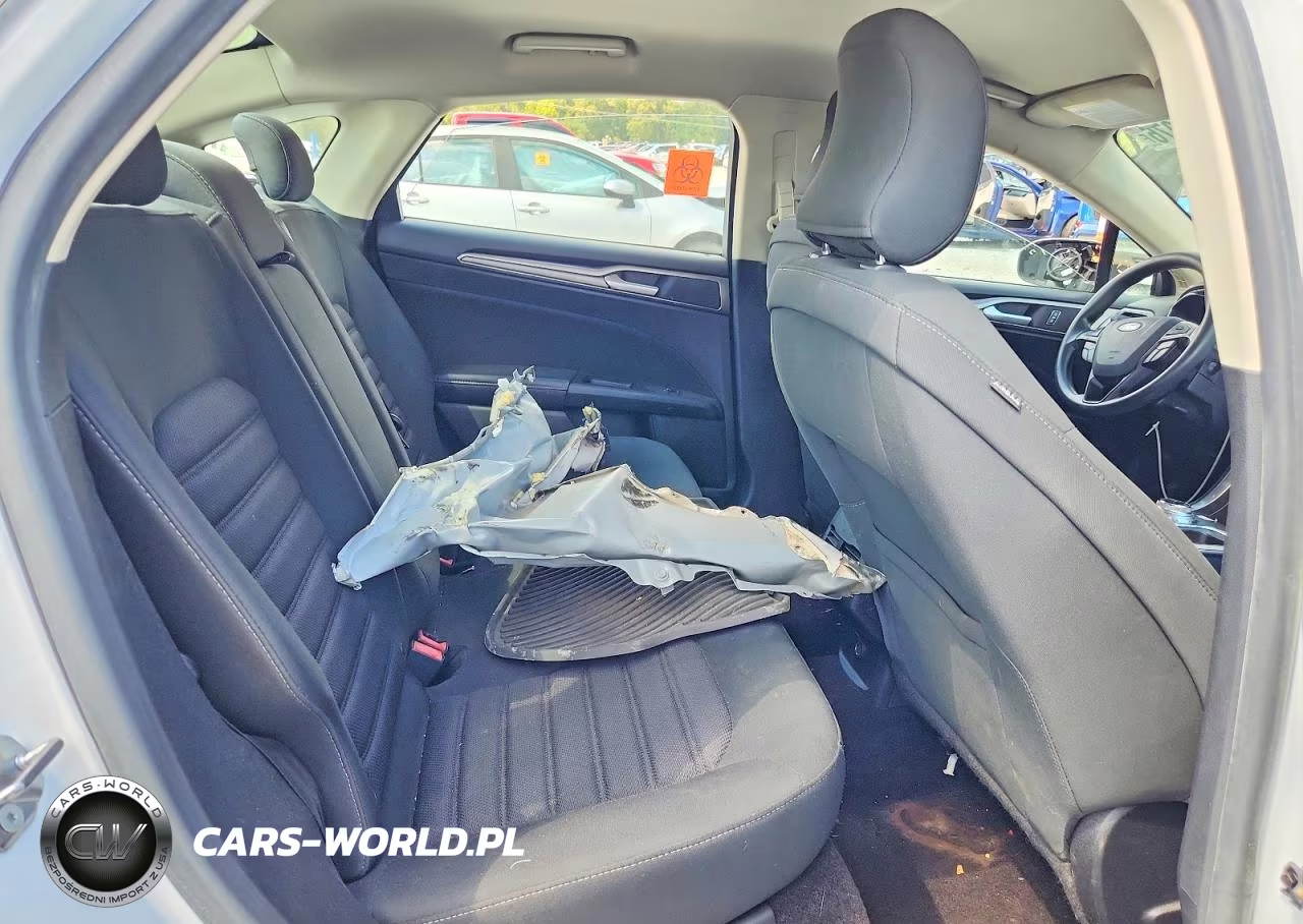 2017 Ford Fusion Se VIN:3FA6P0H76HR355652 - 10