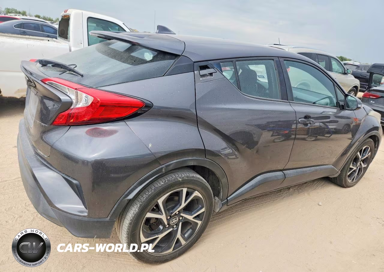 2018 Toyota C-Hr Xle VIN:NMTKHMBX2JR025644 - 3