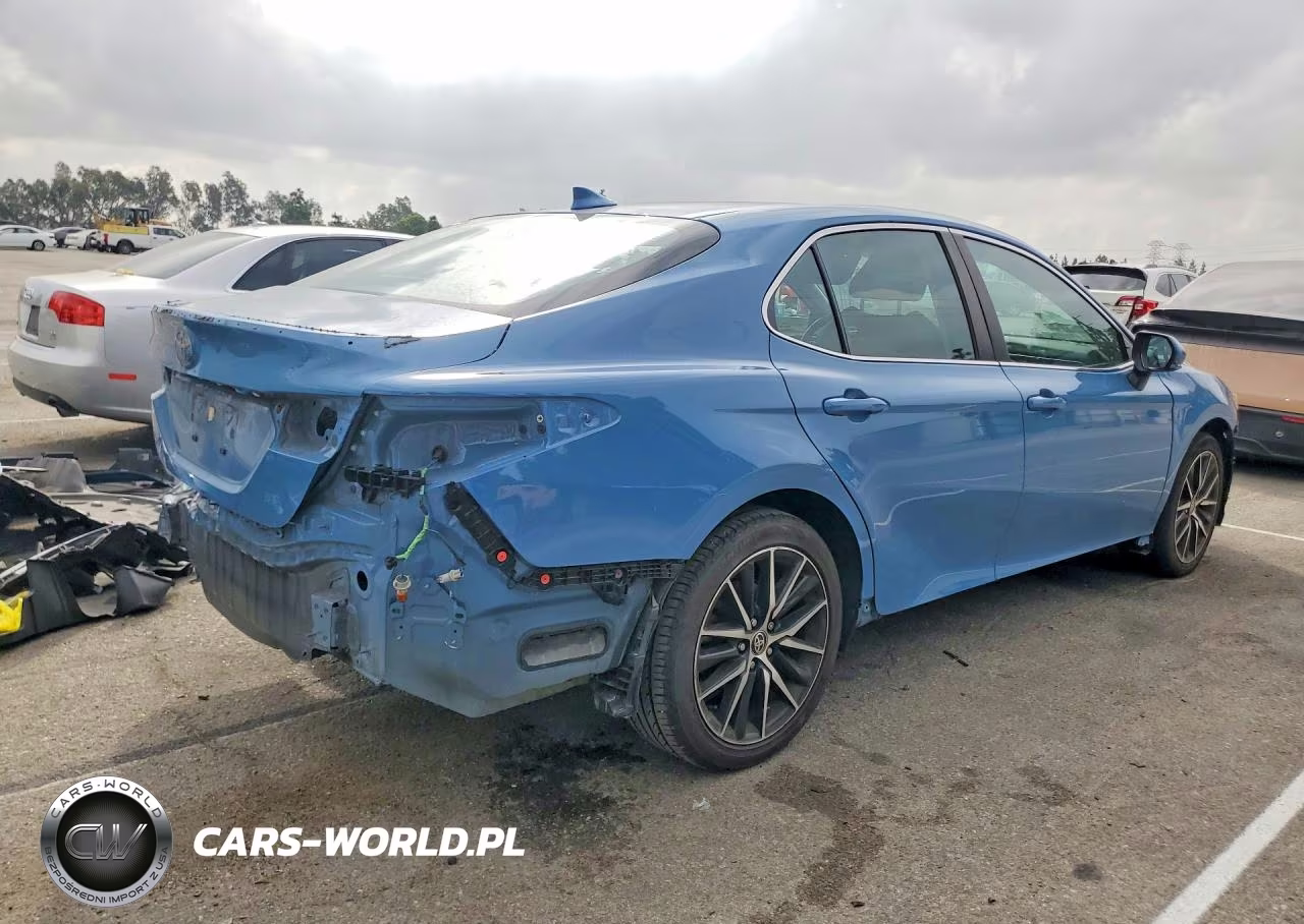 2023 Toyota Camry Se VIN:4T1T11AK6PU112820 - 3