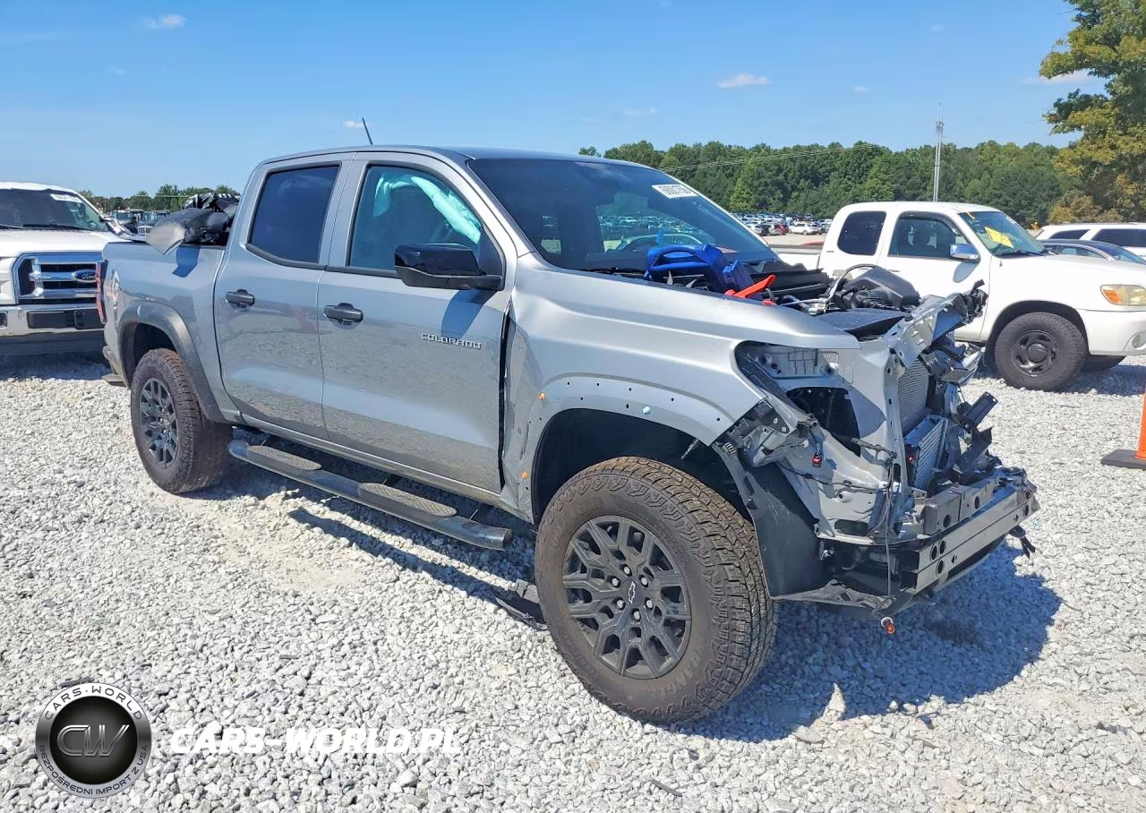 2026 Chevrolet Colorado Trail Boss VIN:1GCPTEEKXT1183094 - 4