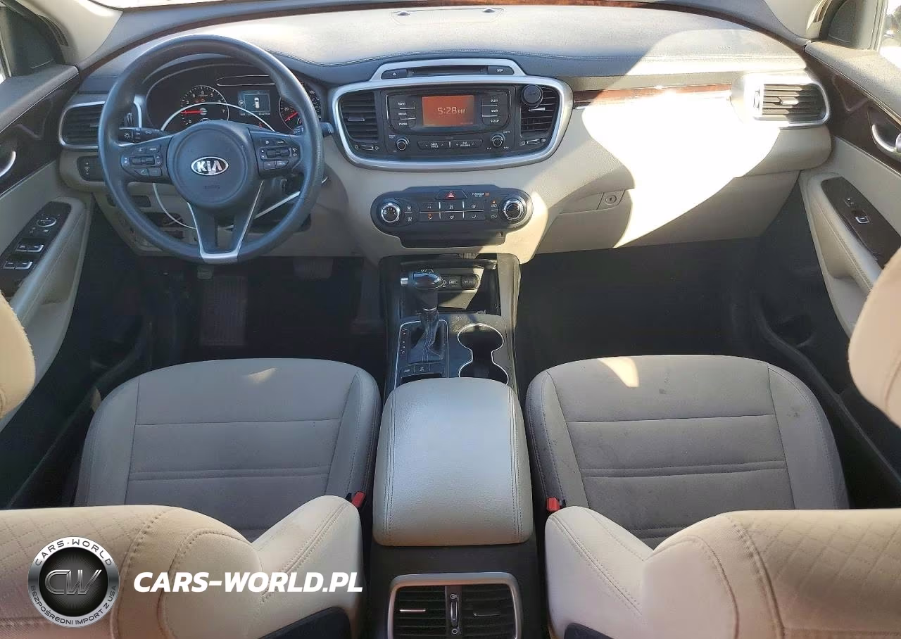 2017 Kia Sorento Lx V6 VIN:5XYPGDA52HG329624 - 8