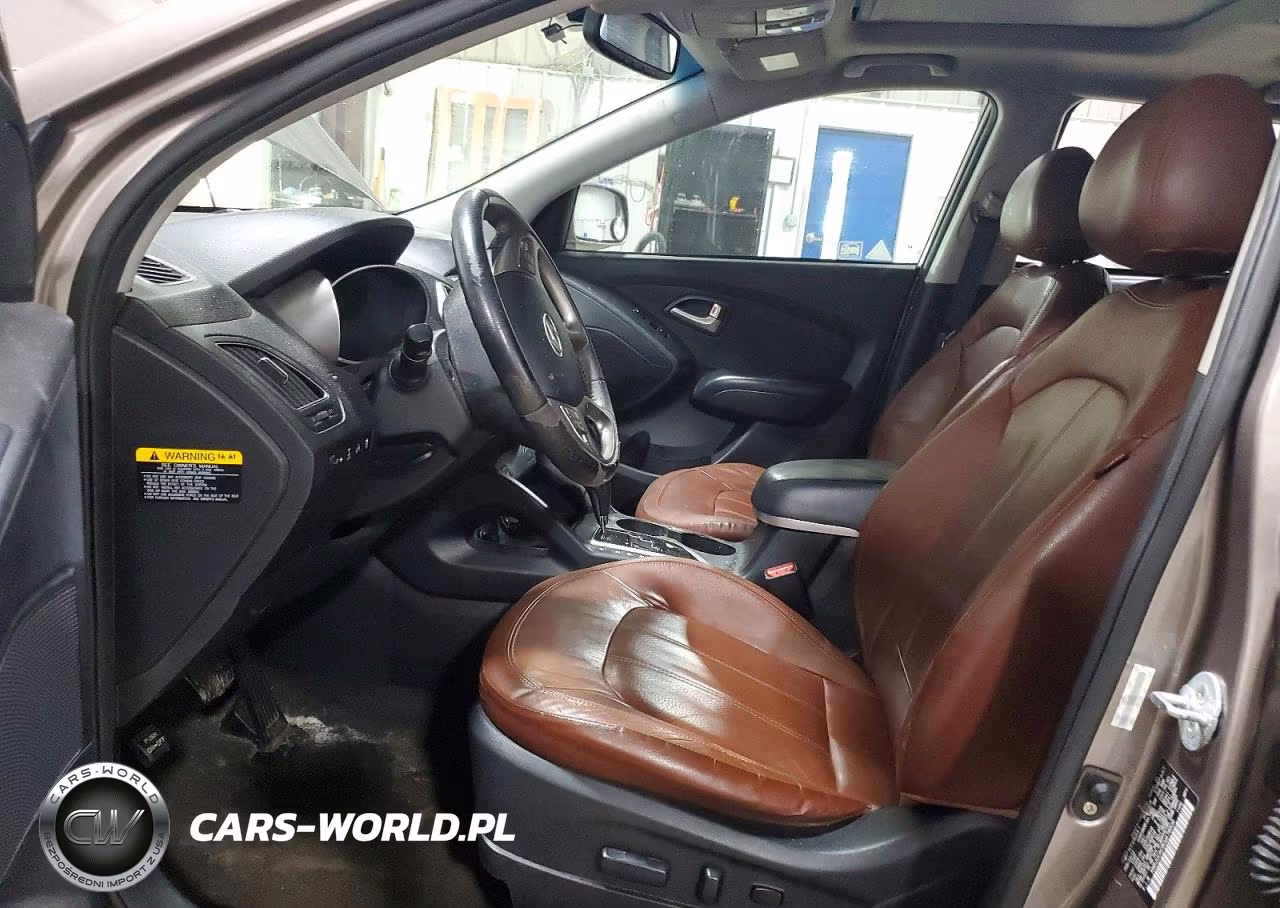 2012 Hyundai Tucson Limited VIN:KM8JUCAC8CU478808 - 7