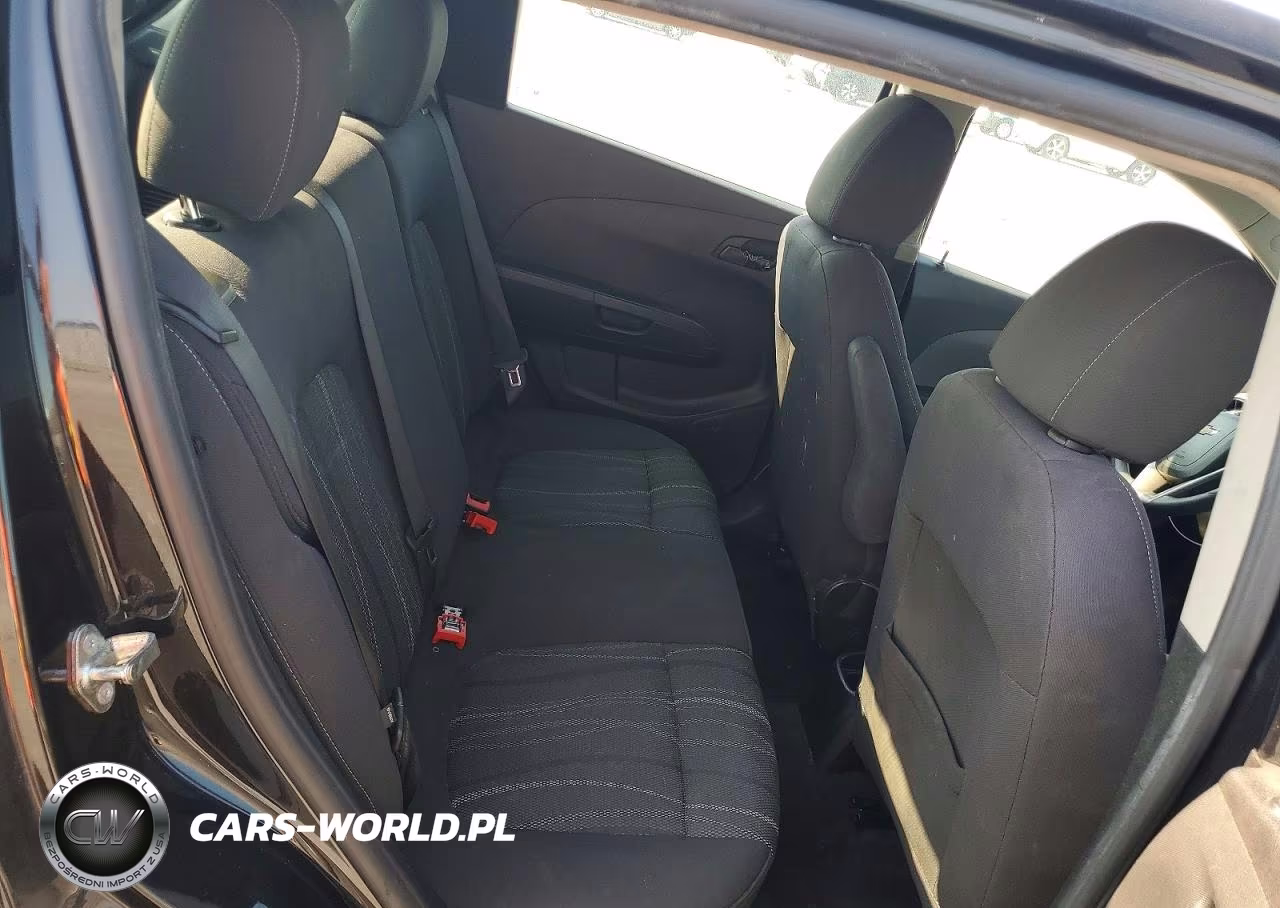 2015 Chevrolet Sonic Lt VIN:1G1JC6SH8F4141300 - 10