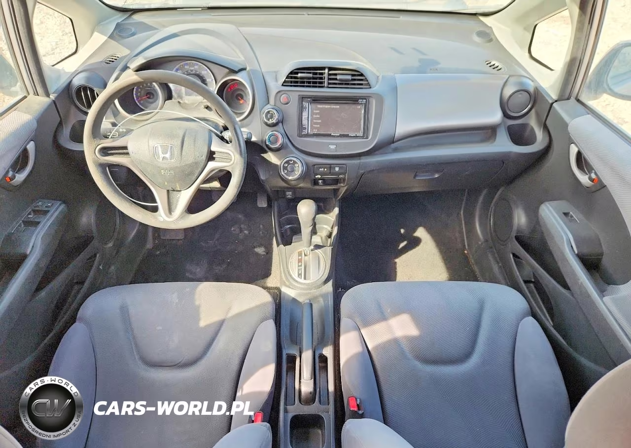 2010 Honda Fit VIN:JHMGE8H27AC012553 - 8