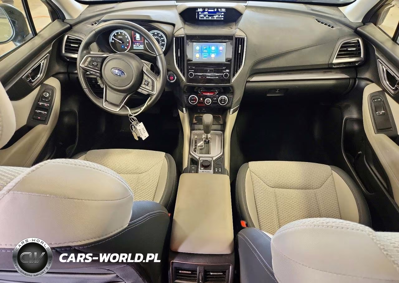 2019 Subaru Forester Premium VIN:JF2SKAGC0KH558090 - 8