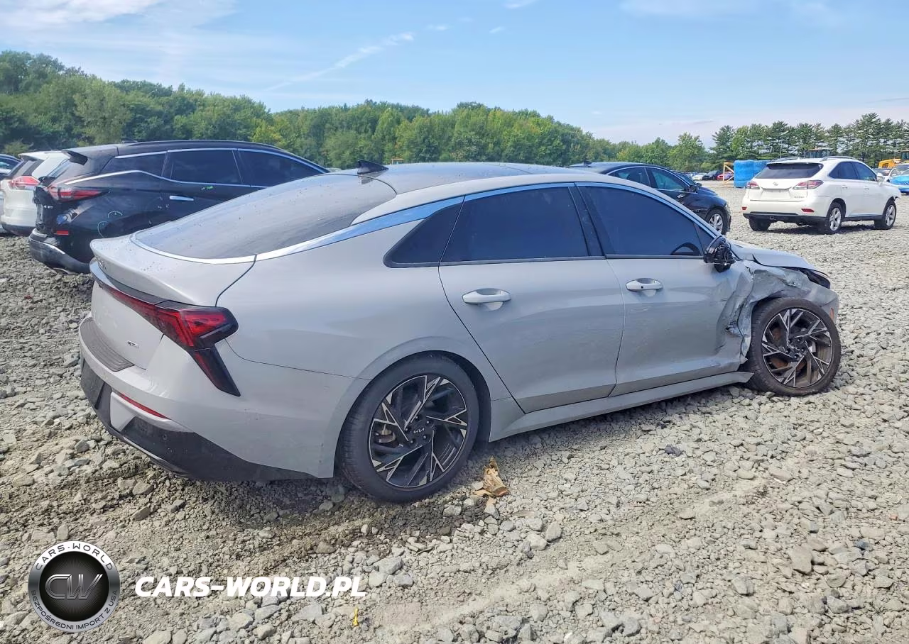 2025 Kia K5 Gt Line VIN:KNAG64J7XS5386073 - 3