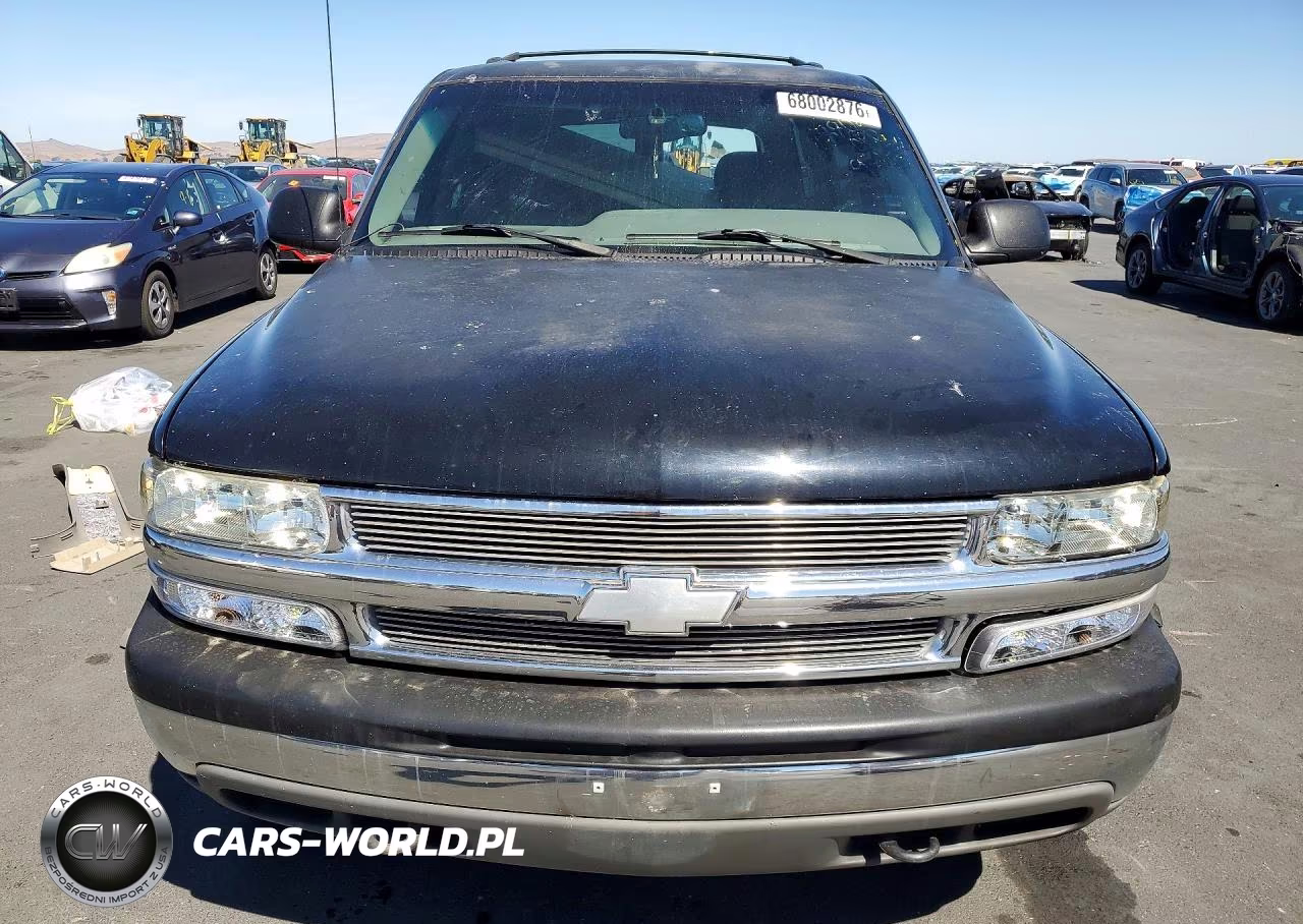 2002 Chevrolet Tahoe K1500 VIN:1GNEK13TX2R199396 - 5