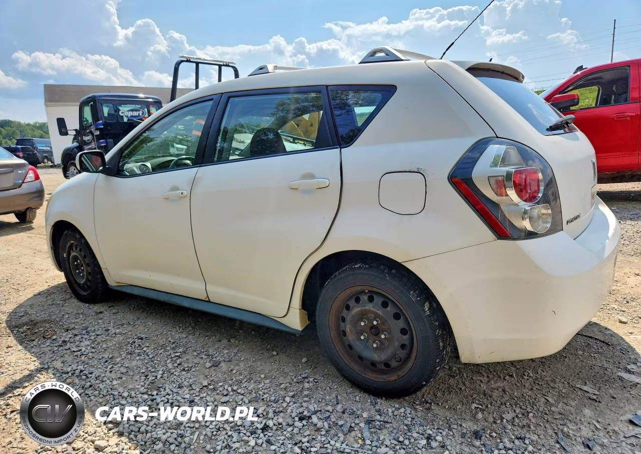 2009 Pontiac Vibe VIN:5Y2SM670X9Z475007 - 2