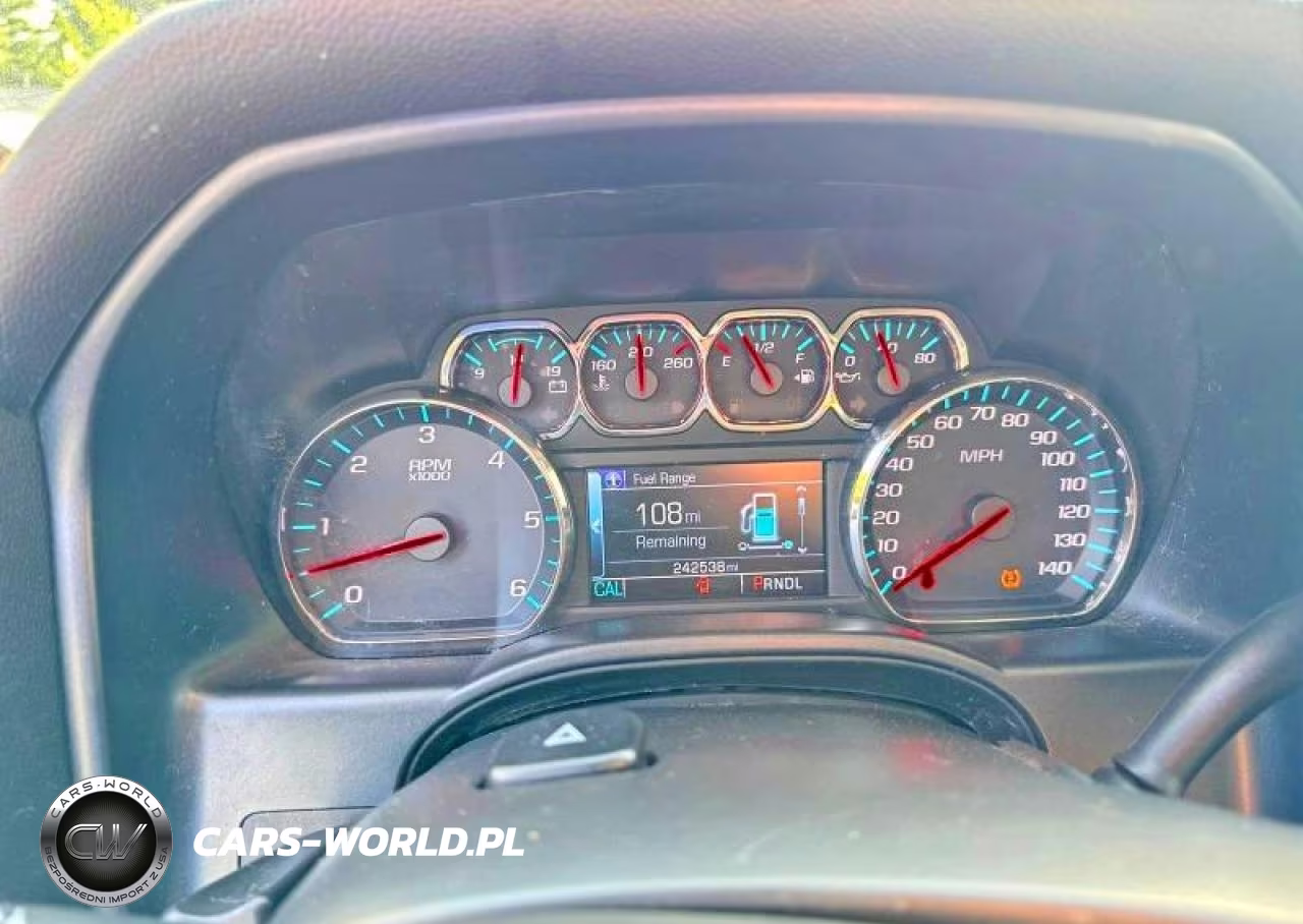 2018 Chevrolet Silverado K1500 Lt VIN:1GCVKREC5JZ318684 - 11