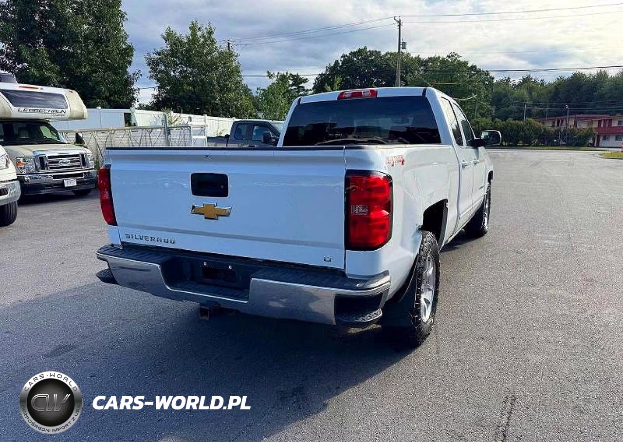 2018 Chevrolet Silverado K1500 Lt VIN:1GCVKREC5JZ318684 - 3