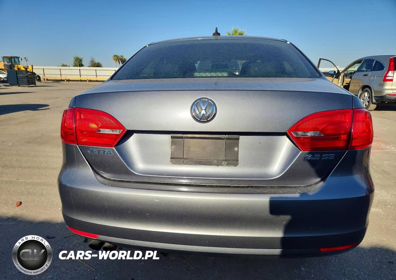 2011 Volkswagen Jetta Se VIN:3VWDZ7AJ2BM366711 - 6
