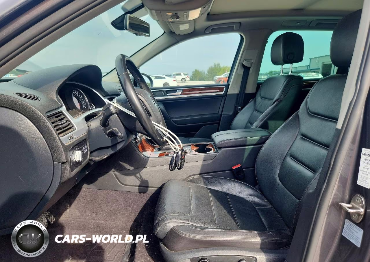 2013 Volkswagen Touareg V6 Tdi VIN:WVGEP9BP3DD002724 - 7