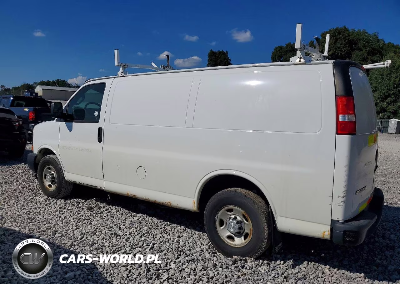 2017 Chevrolet Express G2500 VIN:1GCWGAFF7H1351727 - 2