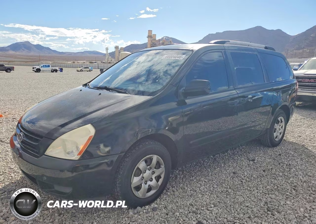 2010 Kia Sedona Lx