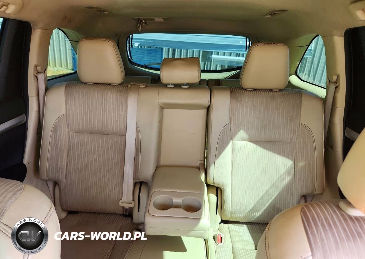 2019 Toyota Highlander Le Plus VIN:5TDZZRFH0KS361596 - 10