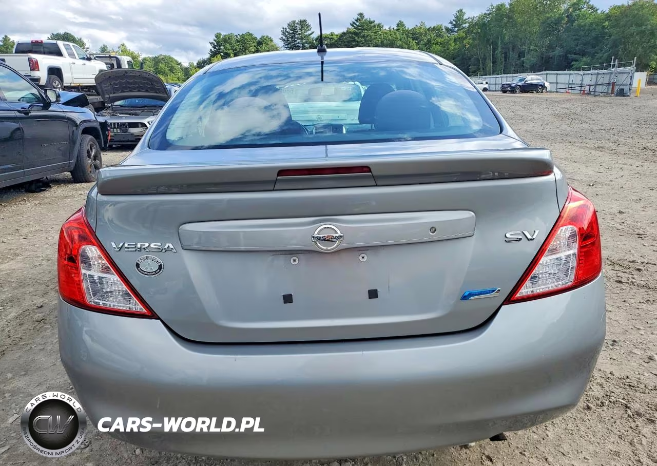 2014 Nissan Versa 1.6 S VIN:3N1CN7APXEL833157 - 6