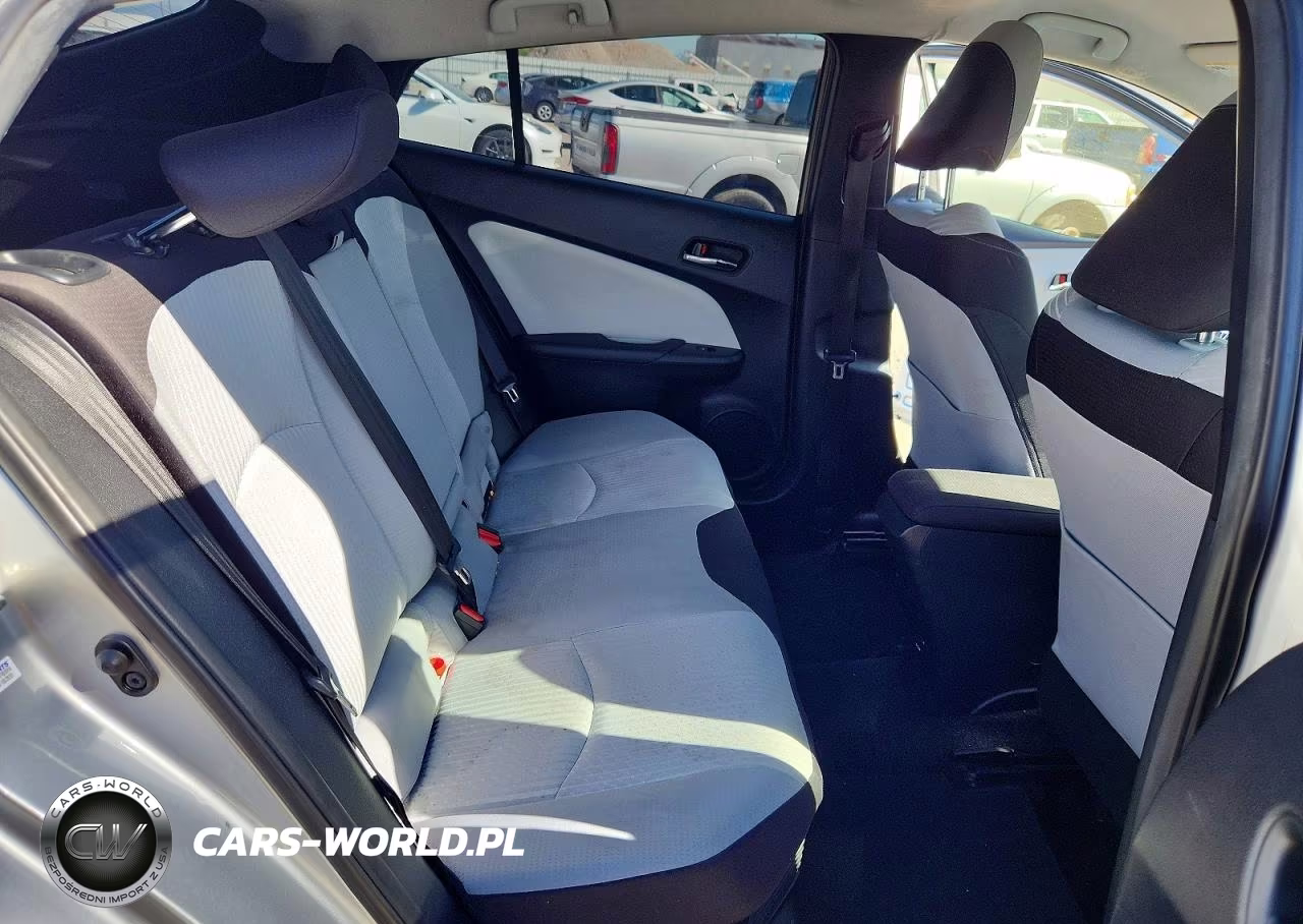 2016 Toyota Prius Two VIN:JTDKBRFU8G3014187 - 10