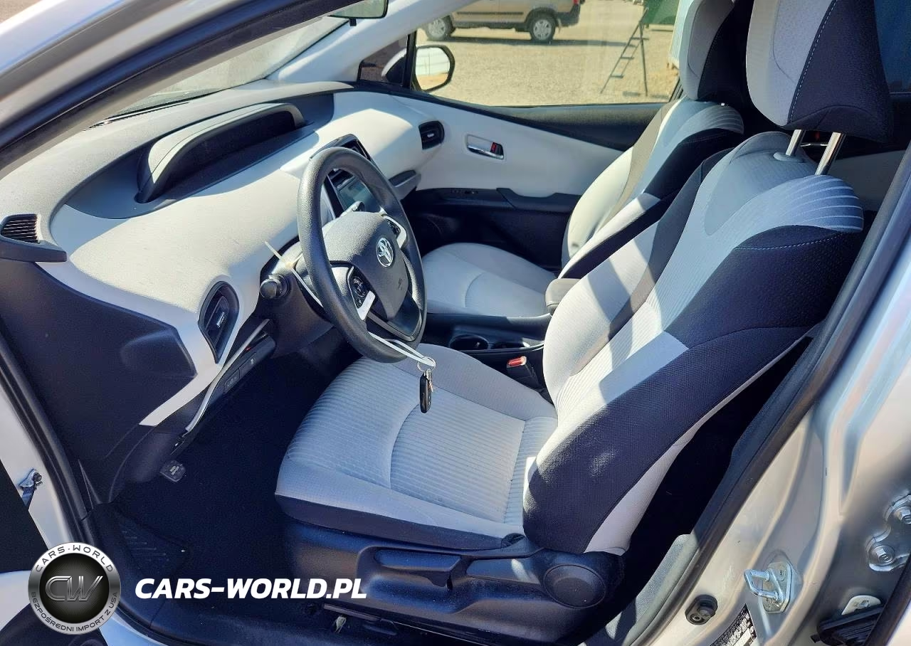 2016 Toyota Prius Two VIN:JTDKBRFU8G3014187 - 7