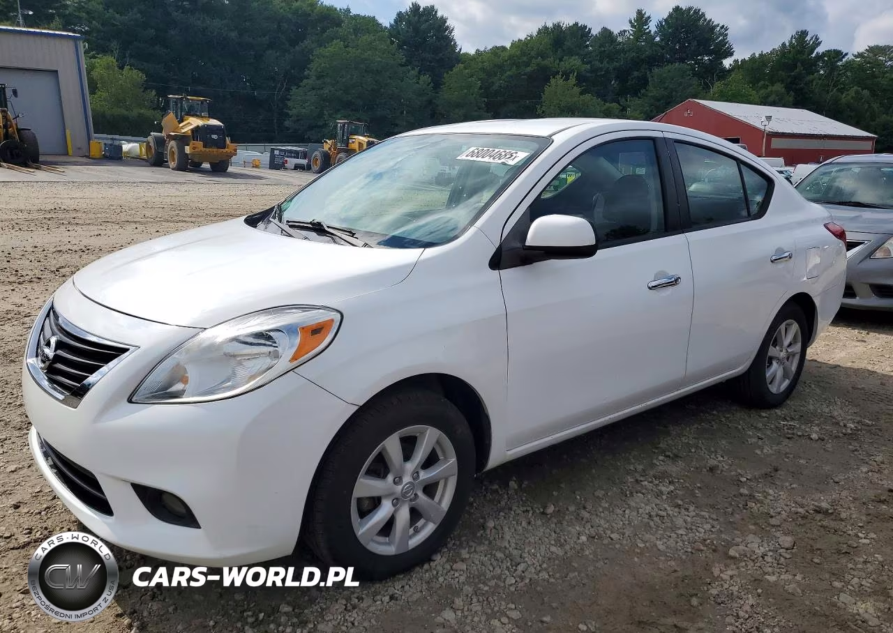 2012 Nissan Versa 1.6 S