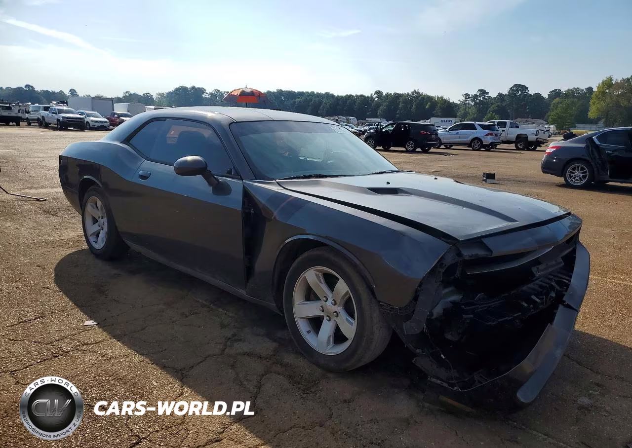 2013 Dodge Challenger Sxt VIN:2C3CDYAG7DH662904 - 4