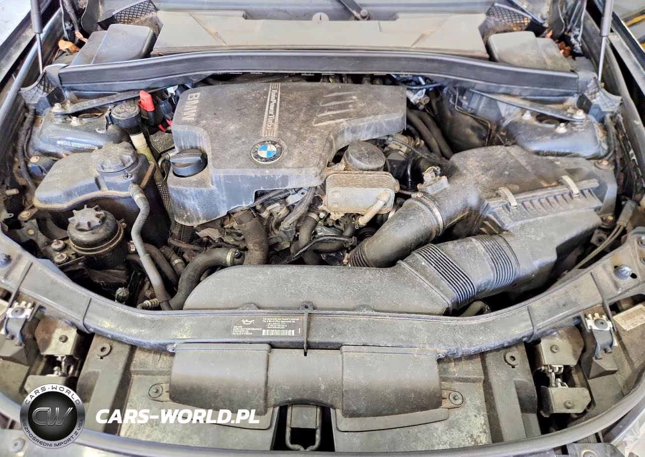 2013 BMW X1 xDrive28I VIN:WBAVL1C51DVR87756 - 12