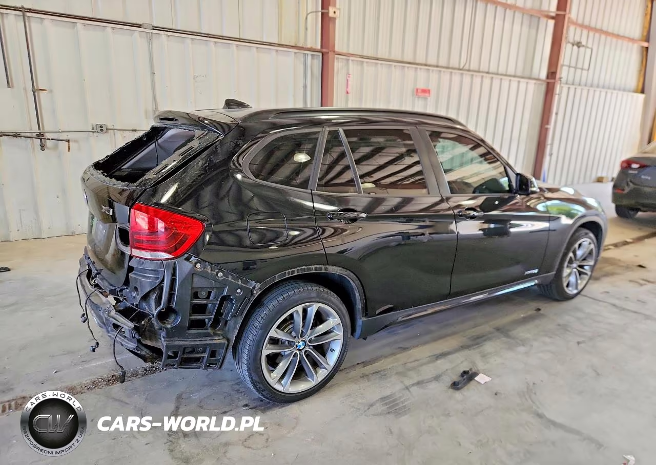2013 BMW X1 xDrive28I VIN:WBAVL1C51DVR87756 - 3