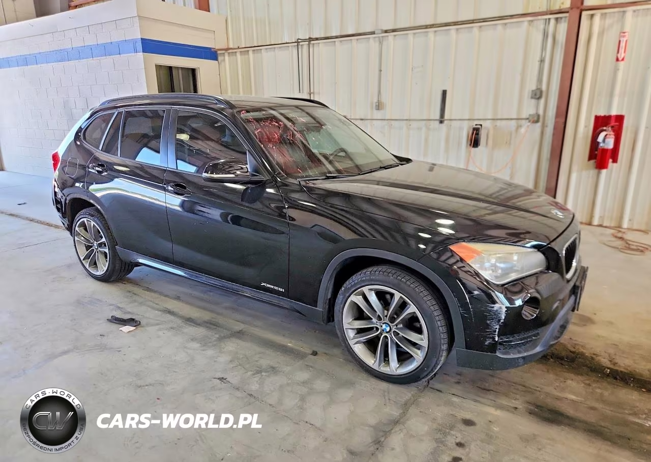 2013 BMW X1 xDrive28I VIN:WBAVL1C51DVR87756 - 4