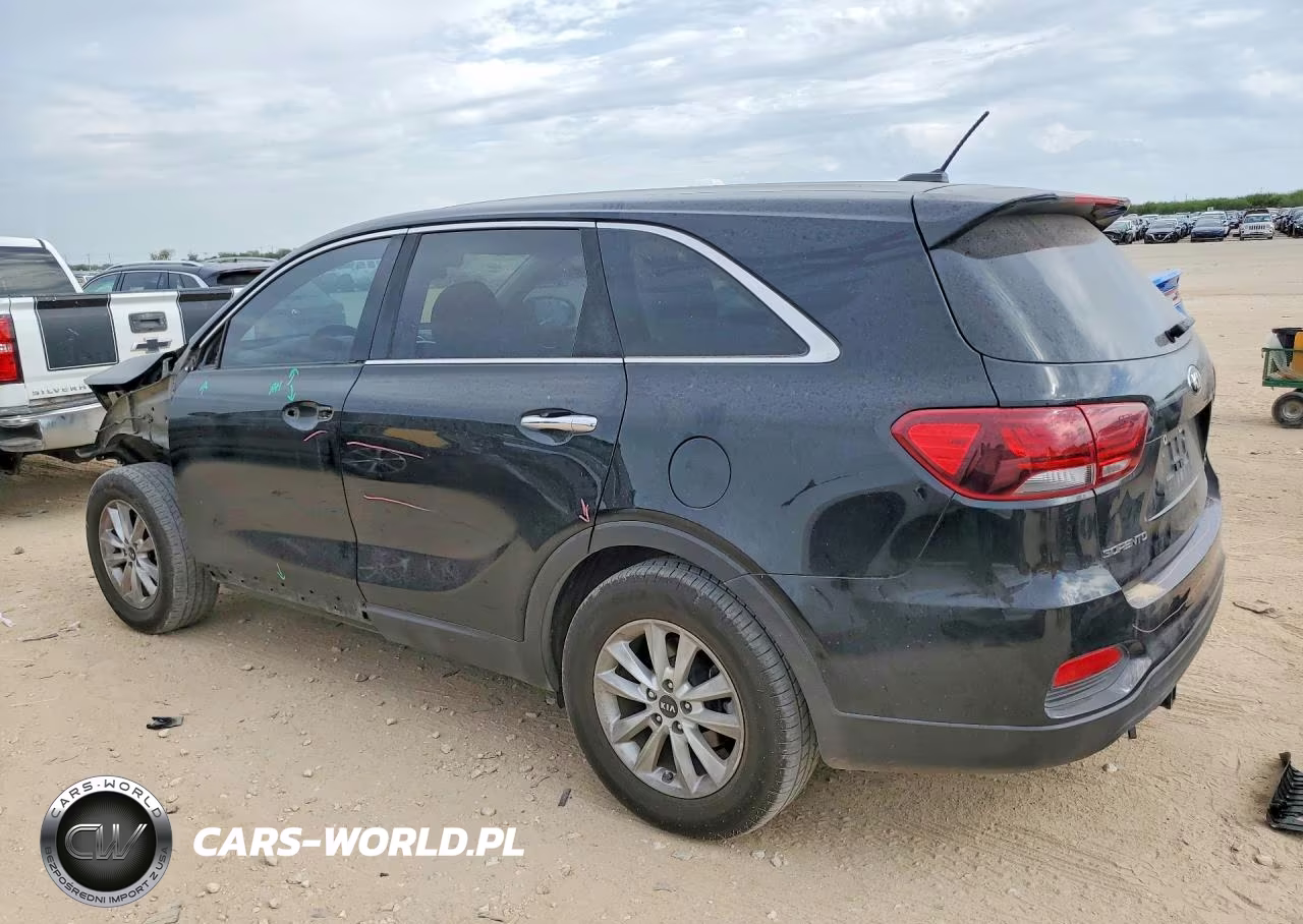 2019 Kia Sorento L VIN:5XYPG4A33KG592534 - 2