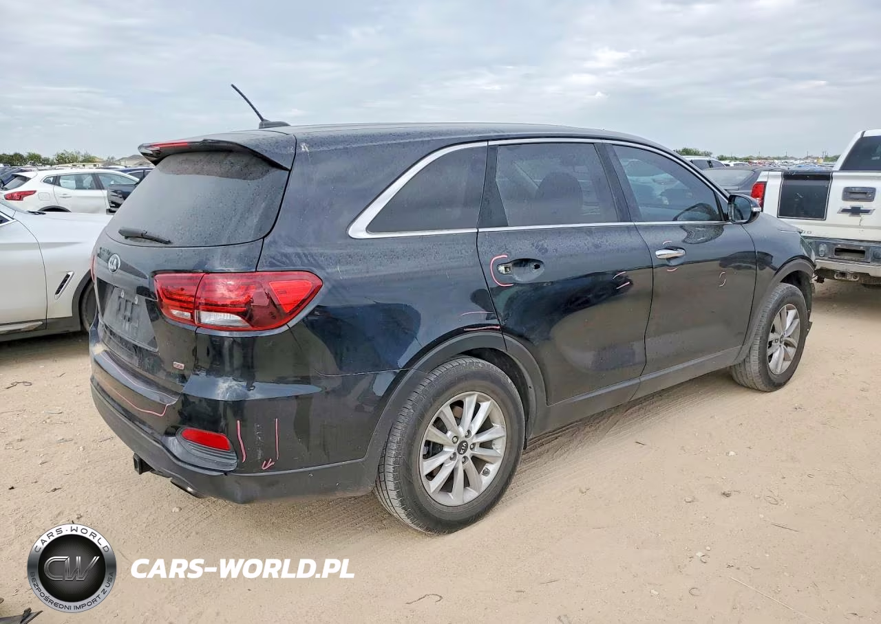2019 Kia Sorento L VIN:5XYPG4A33KG592534 - 3