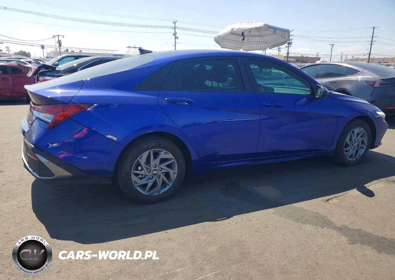 2025 Hyundai Elantra Hybrid Blue VIN:KMHLM4DJ1SU149441 - 3