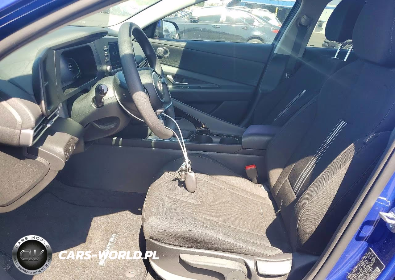 2025 Hyundai Elantra Hybrid Blue VIN:KMHLM4DJ1SU149441 - 7