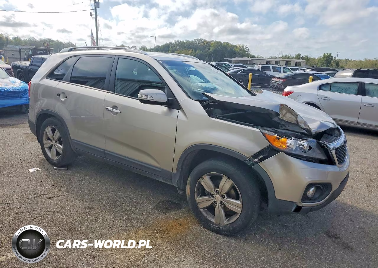 2013 Kia Sorento Ex VIN:5XYKU3A68DG414760 - 4