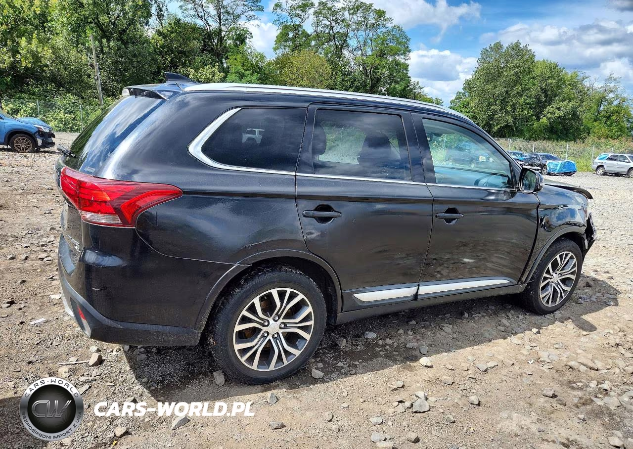 2017 Mitsubishi Outlander Se VIN:JA4AZ3A39HZ063121 - 3