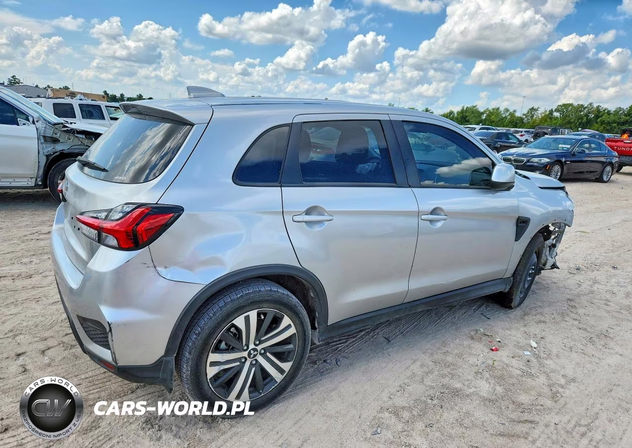 2025 Mitsubishi Outlander Sport S VIN:JA4ARUAUXSU013251 - 3